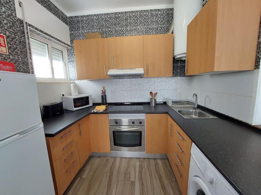 Sea View 2-Beds 'Estrela' Apartment - Luz エクステリア 写真